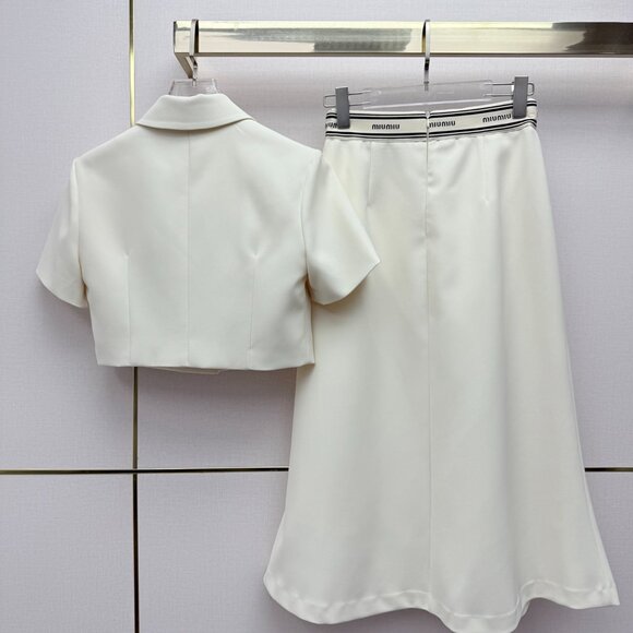 Miu Miu 2026 New Set - Picture 2 of 7